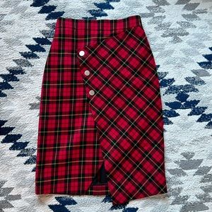 Maje red plaid skirt (size 38/US size 2) new with tag